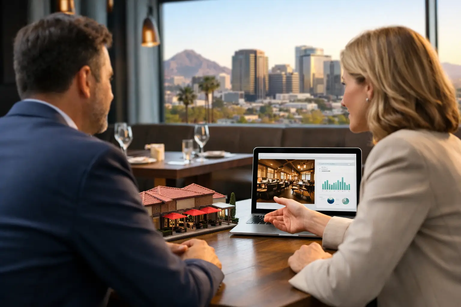 How to Choose the Best Restaurant Broker in Phoenix